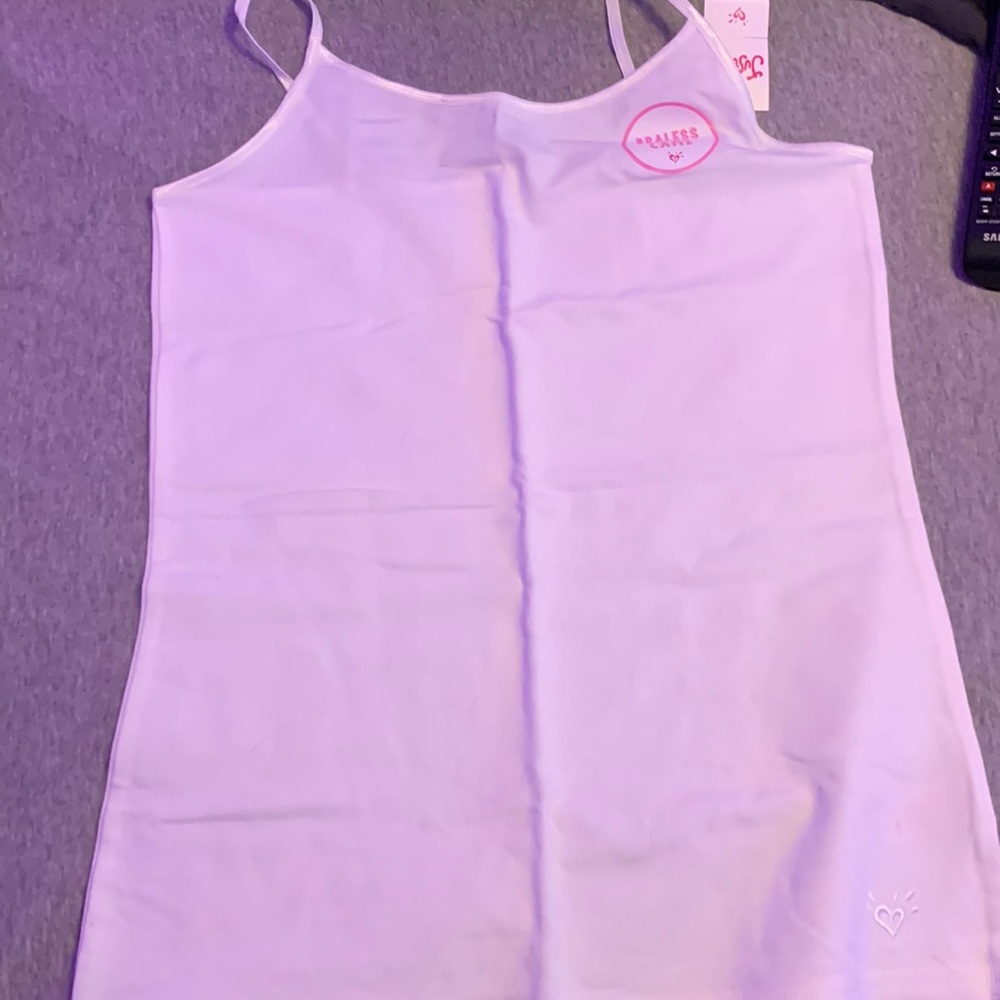brakes cami hasn’t been worn white